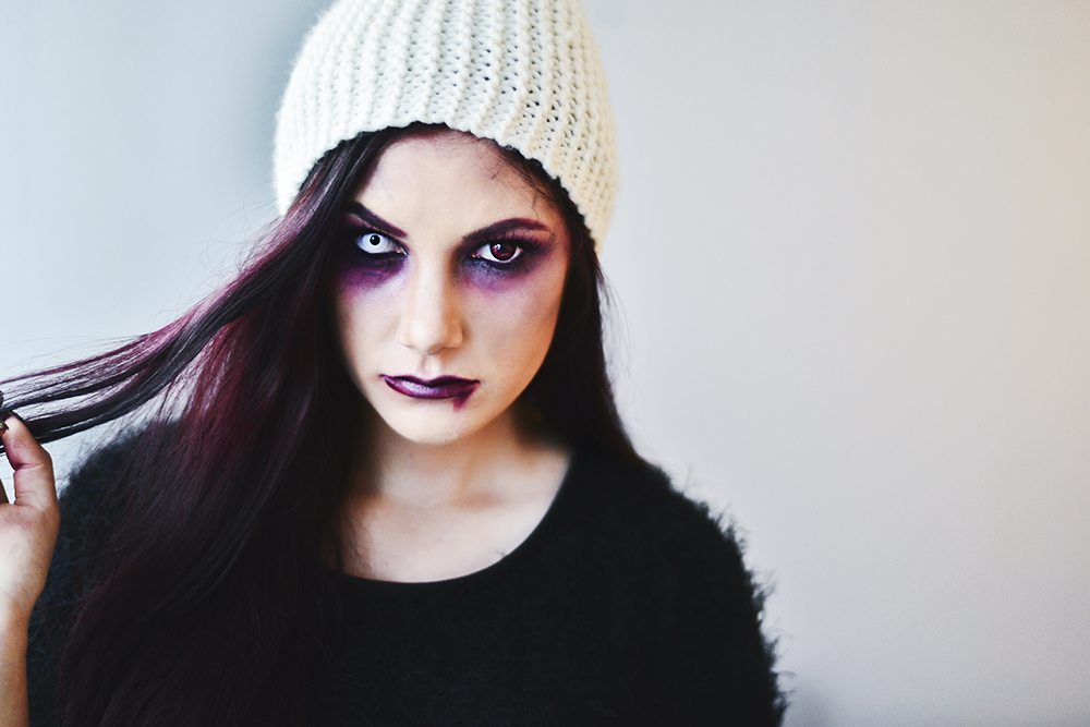 Halloween Makup - Haunted Girl 