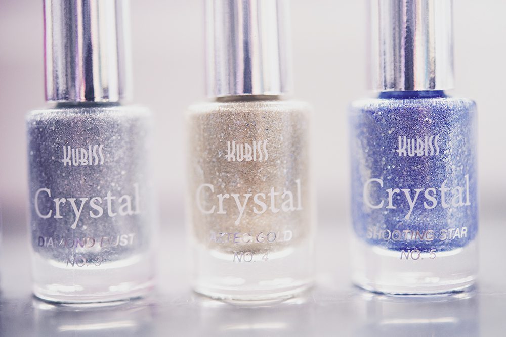 Kubiss Crystal Nail Polish 