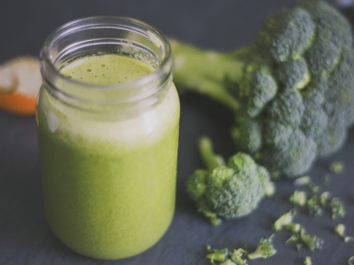 Juice med broccoli och blodapelsin