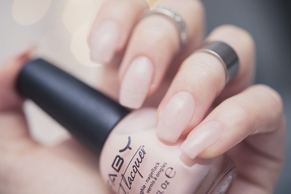 TIPS: En snygg manikyr hemma i 4 enkla steg // FABY Nail Lacquer This is my Style!