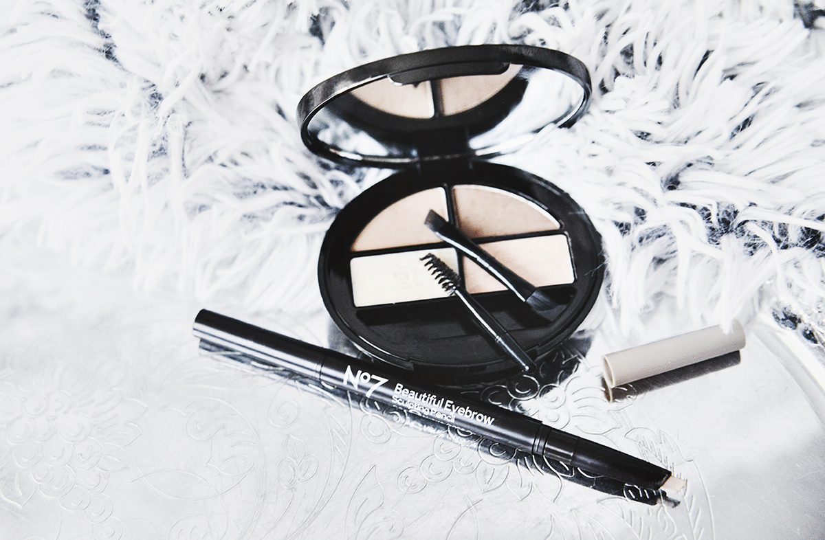 No7 Beautiful Eyebrow Kit