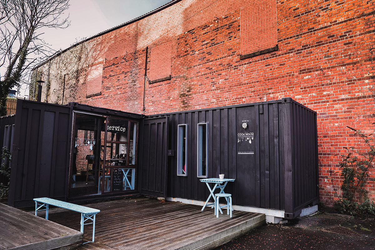 Cook House in Newcastle-Gateshead - Restaurant in a shipping container