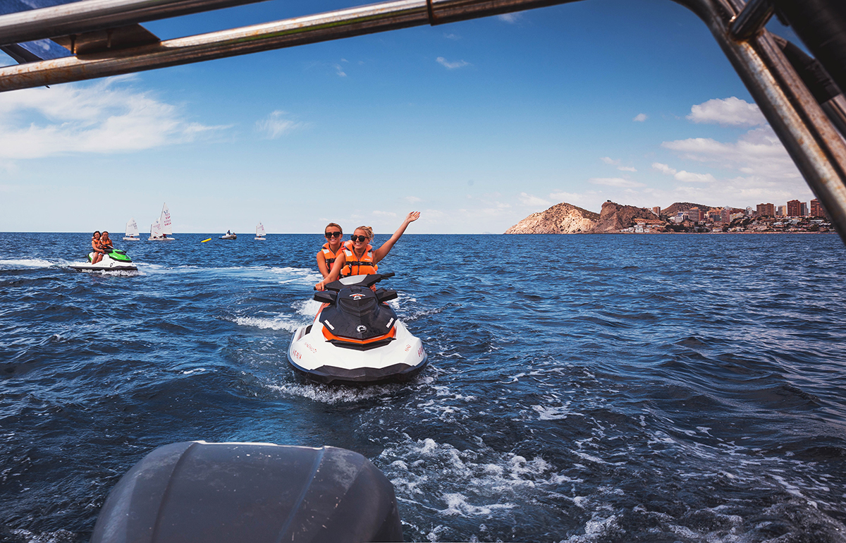 Jet ski tour on Sierra Helada nature park