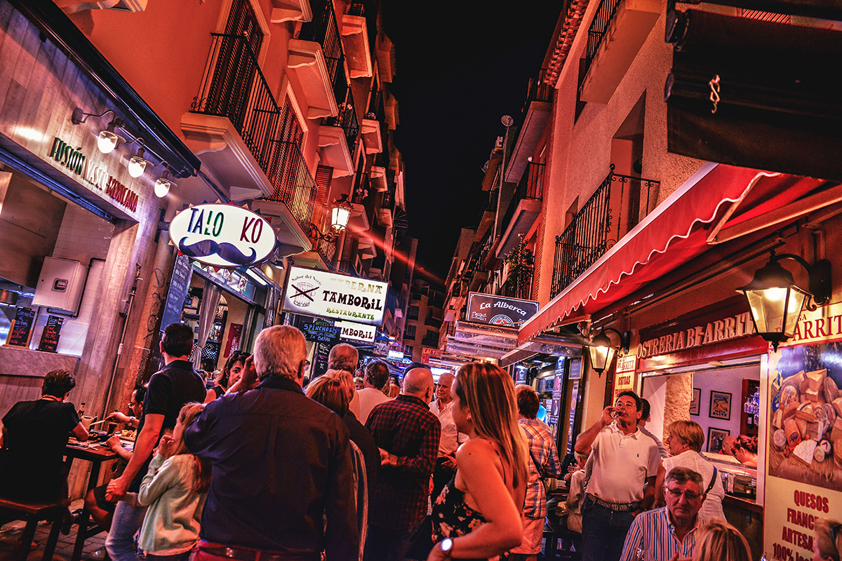 Tapas tour in Benidorm Old Town