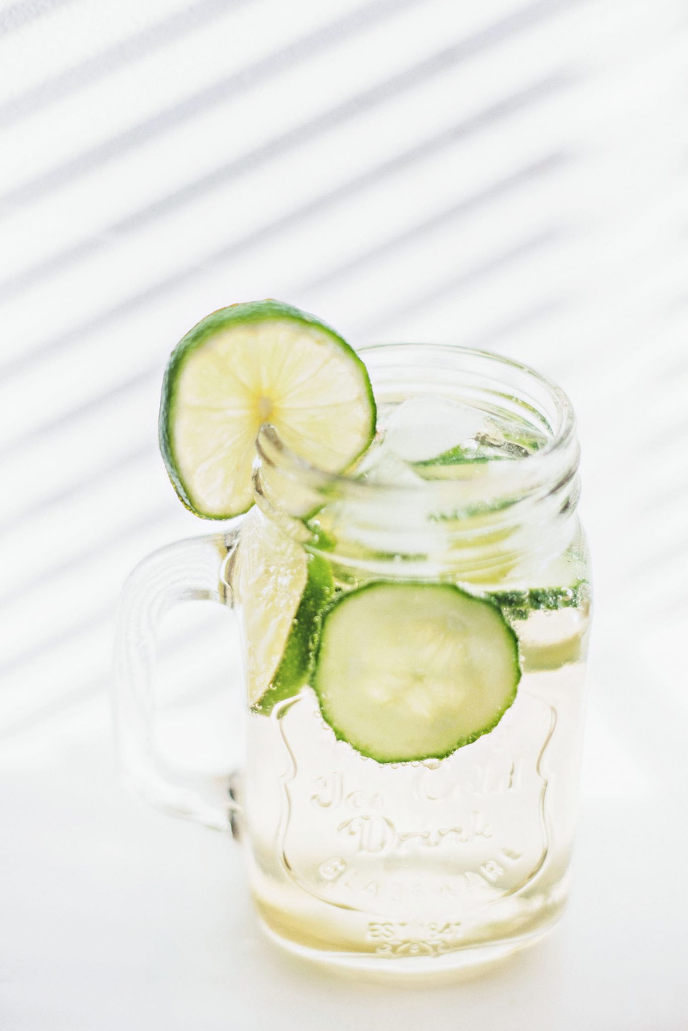 Water drink with SodaStream Free Pear