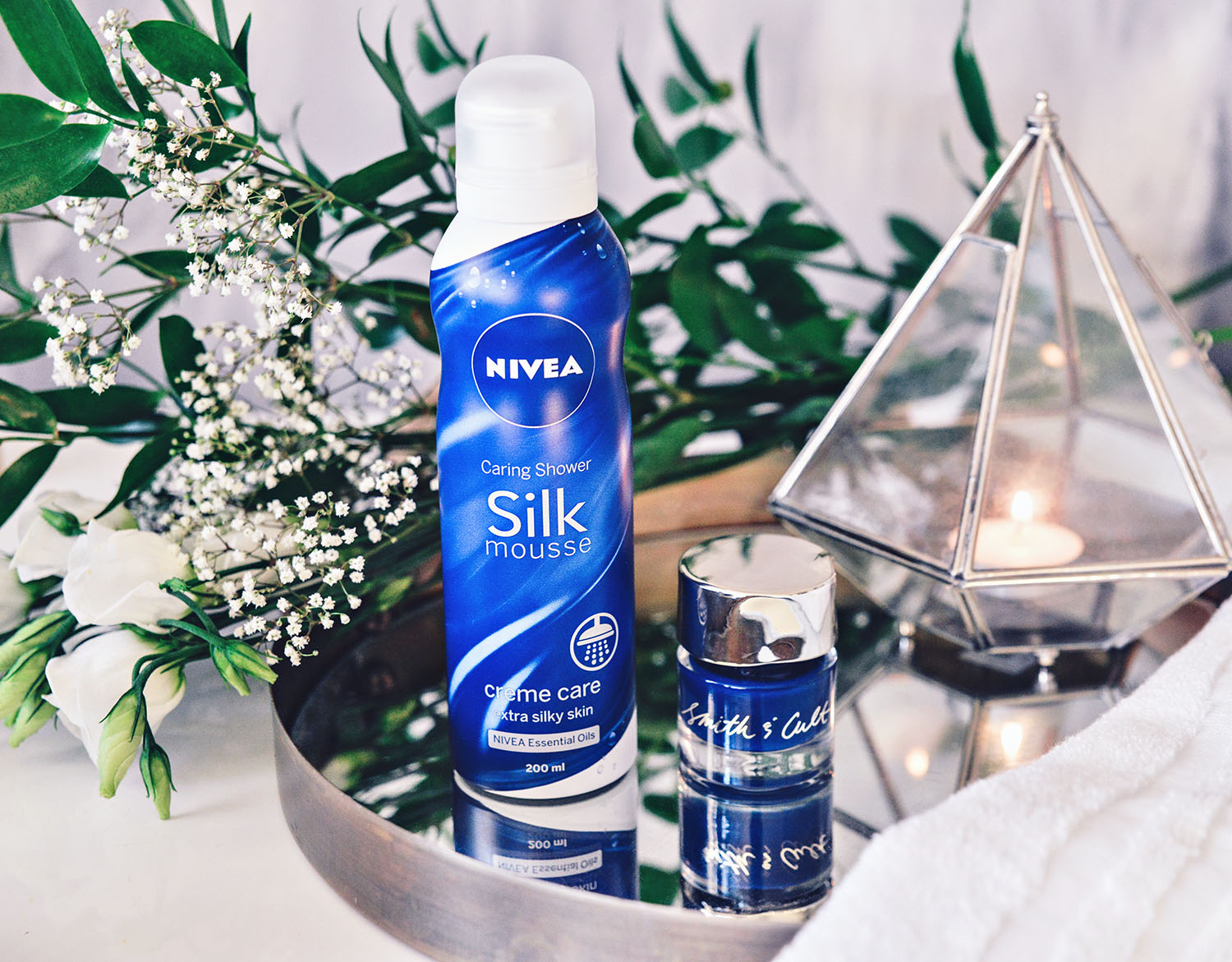 Vardagslyx med Nivea Caring Shower Silk Mousse