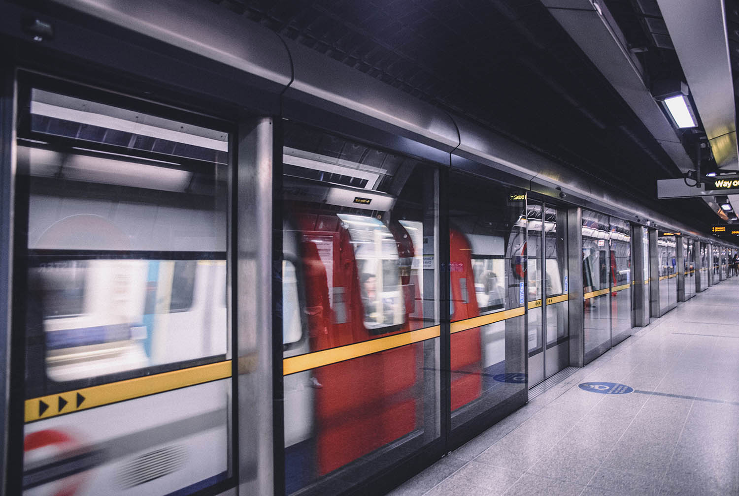 Train arriving in Westminister Underground