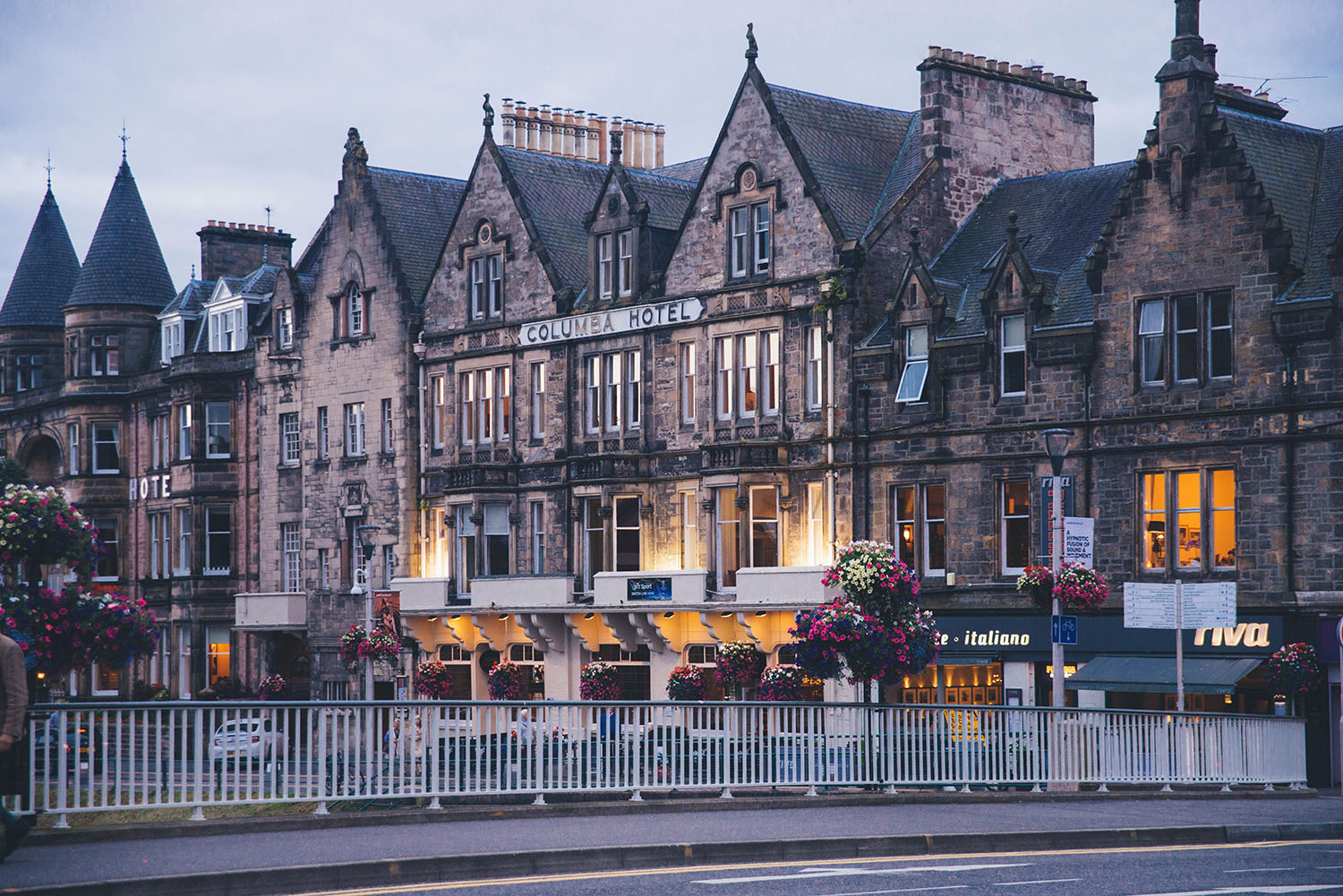 View across the road - Columba Hotel in Inverness