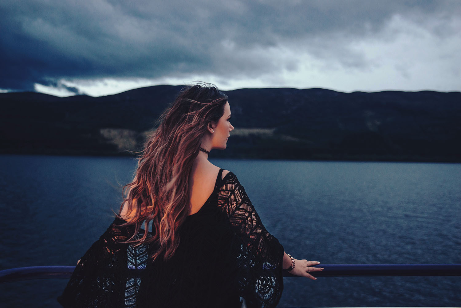 Ida Josefin Eriksson - Looking for Nessie on boat tour on Loch Ness