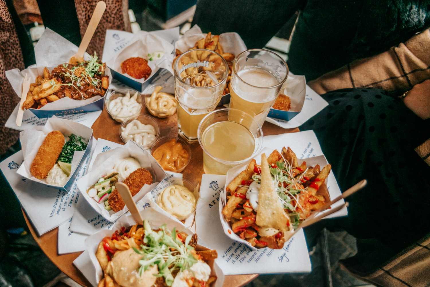 Belgiska pommes frites på Frites Atelier Amsterdam