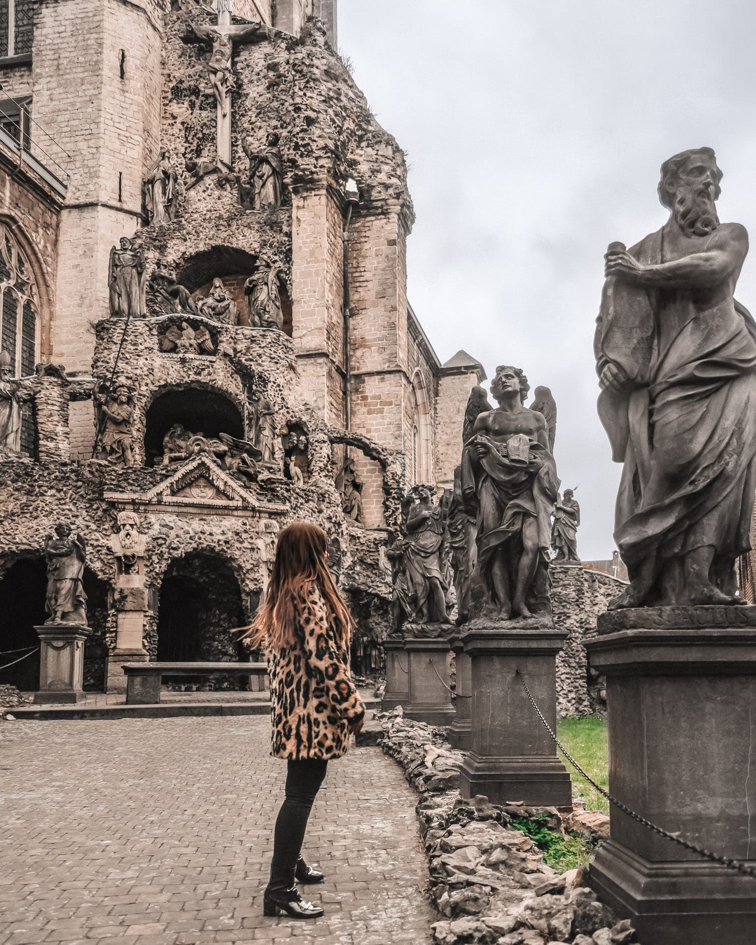  St. Paul's 'Cavalry Garden' i Antwerpen, Belgien