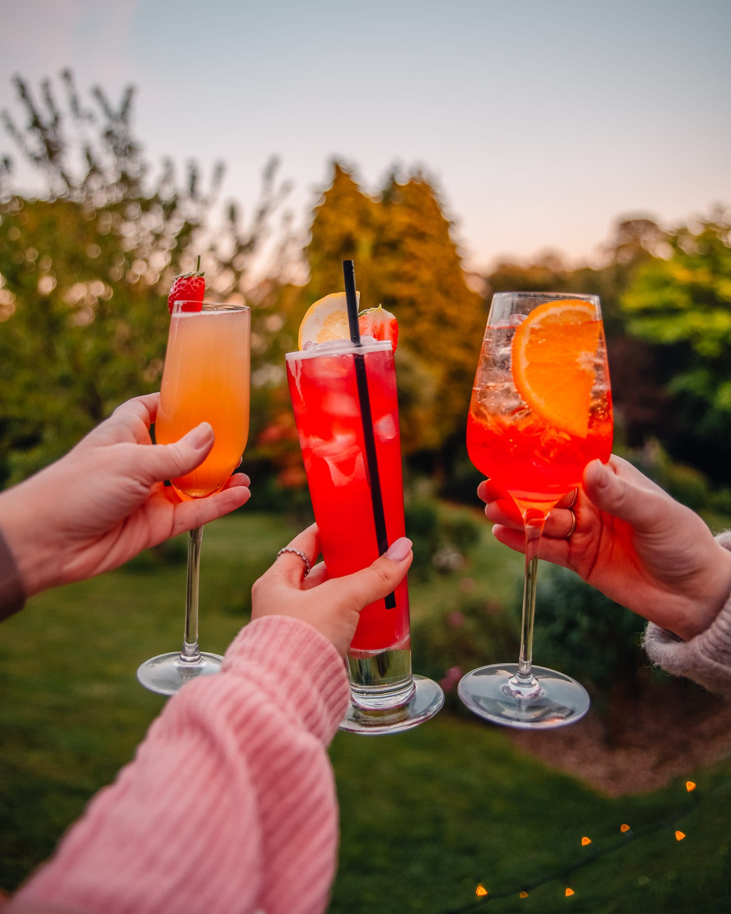 Färgglada drinkar på hotellet The Alverton i Cornwall, Storbritannien