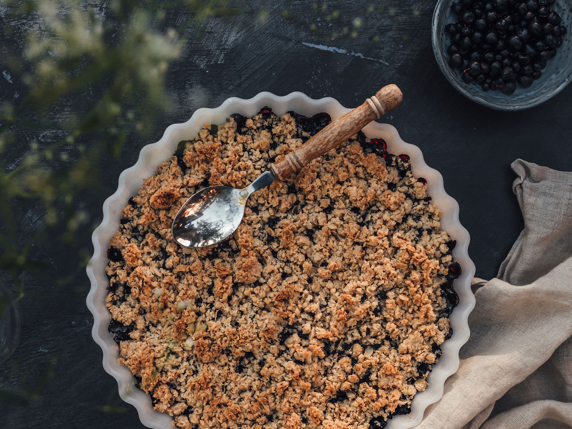 Vegansk blåbärspaj med smuldeg - Svensk klassiker i ny tappning!