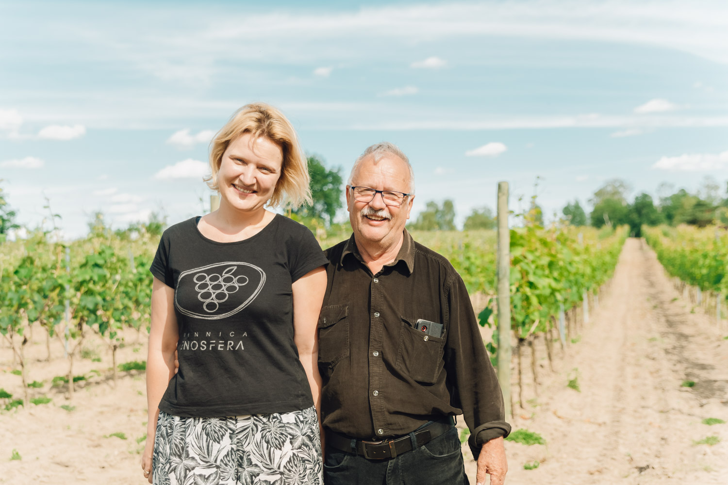 Jagoda och Czeslaw på vingården Winneca Enosfera.