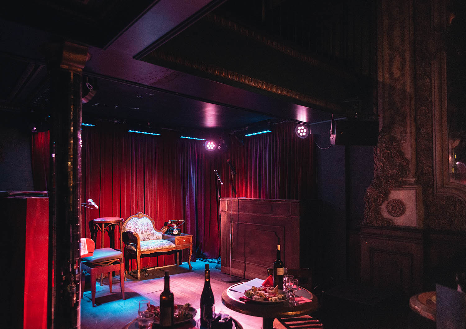 Cabaret på Madame Arthur / Divan du Monde