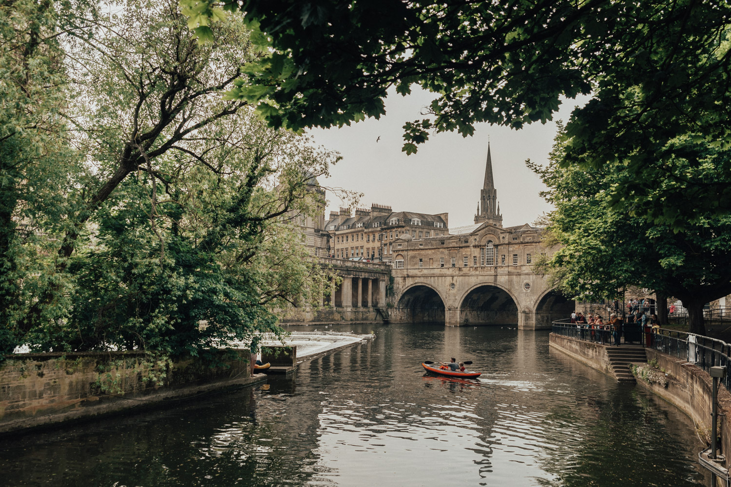 En Weekedn i Bath | Pulteney Bridge, River Avon, Bath, England, UK
