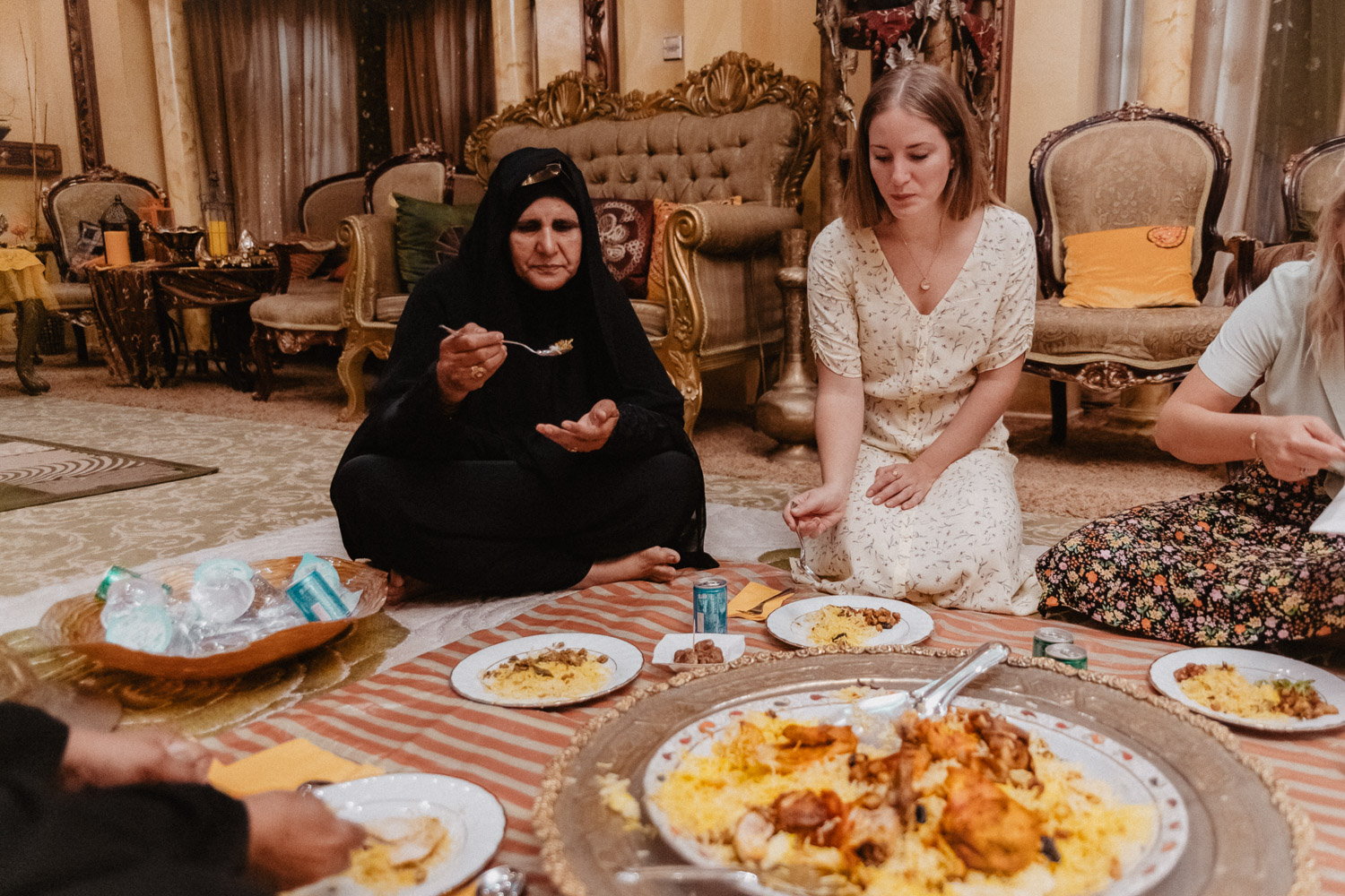 Traditionell måltid i Förenade Arabemiraten