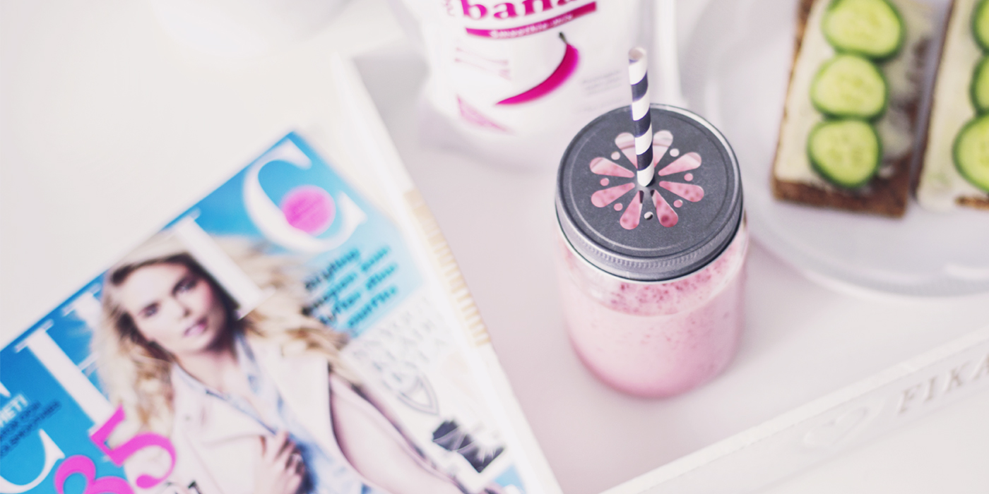 hallonsmoothie med banan hallonsmoothie med banan