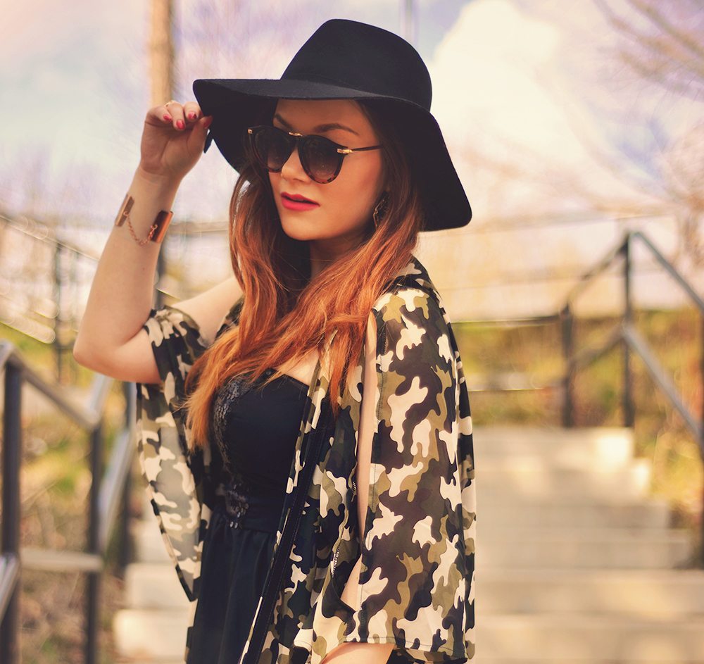 Outfit: Camo print kimono & hat
