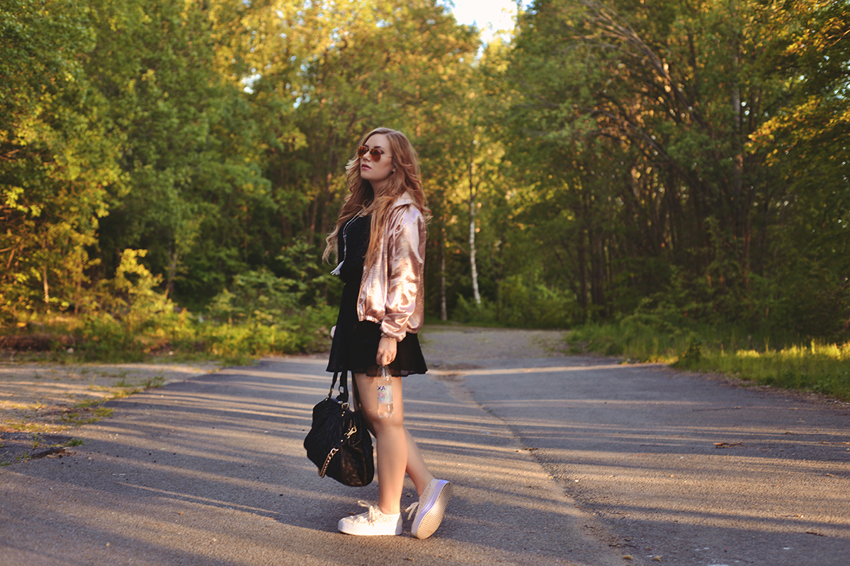 Pink & black summer outfit