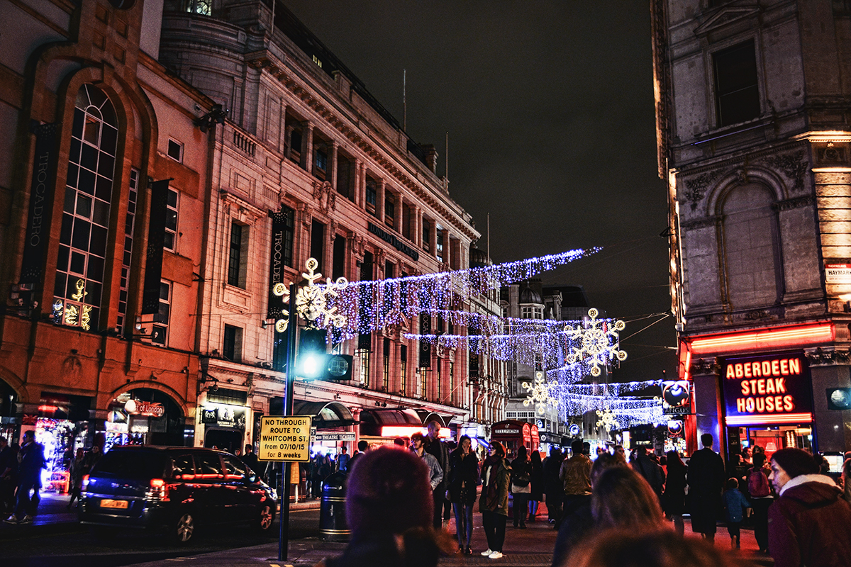 Christmas street in London