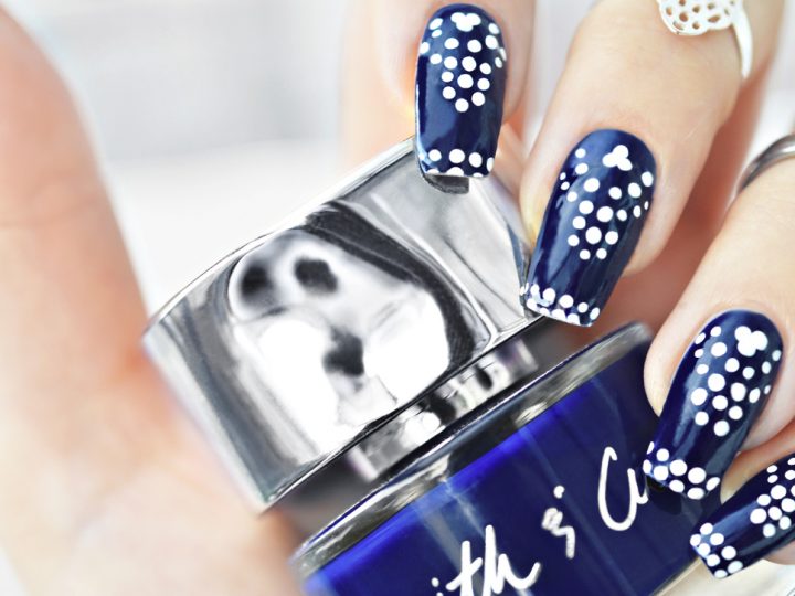 Smith & Cult Kings & Thieves - Blue Nails + dotted nail art