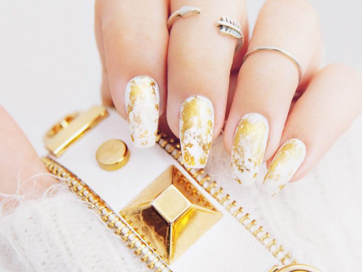 DIY: Gold Marble Nail Design| Guldiga marmornaglar