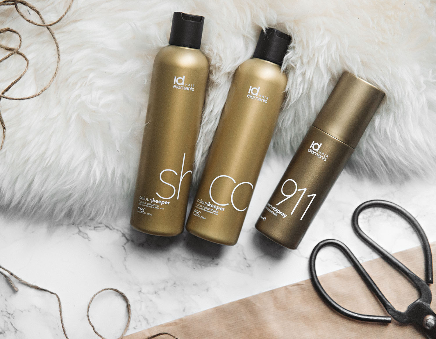 Id HAIR Colour Keeper Shampoo, Conditioner & Rescue Spray + Tangle Teezer