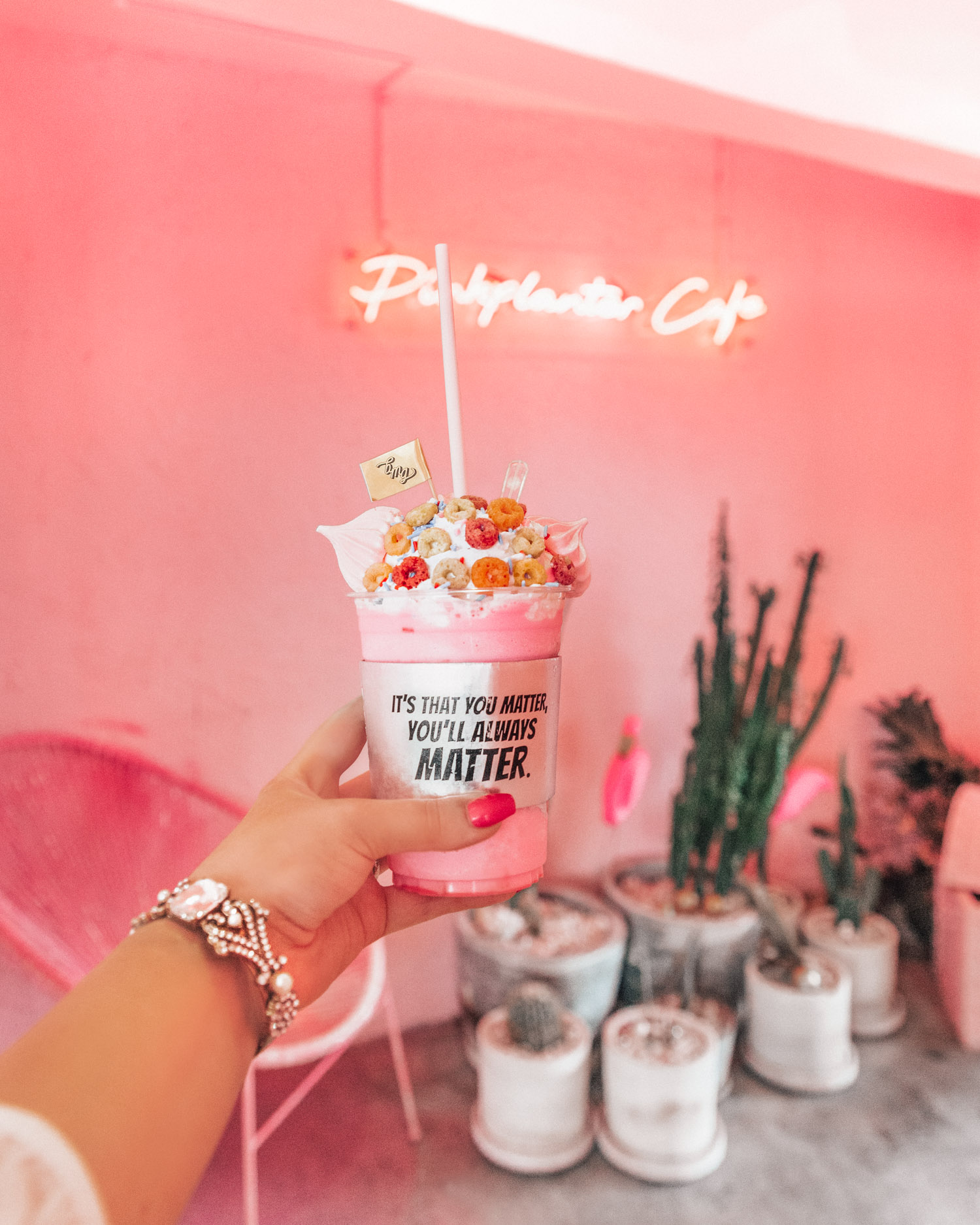 Cutest cafés in Bangkok, Thailand: Pink Planter Café
