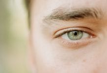 Allt om ICL (Linsimplantat): Recension, Guide & Risker ICL Surgery Guide: Review, Procedure & Side Effects